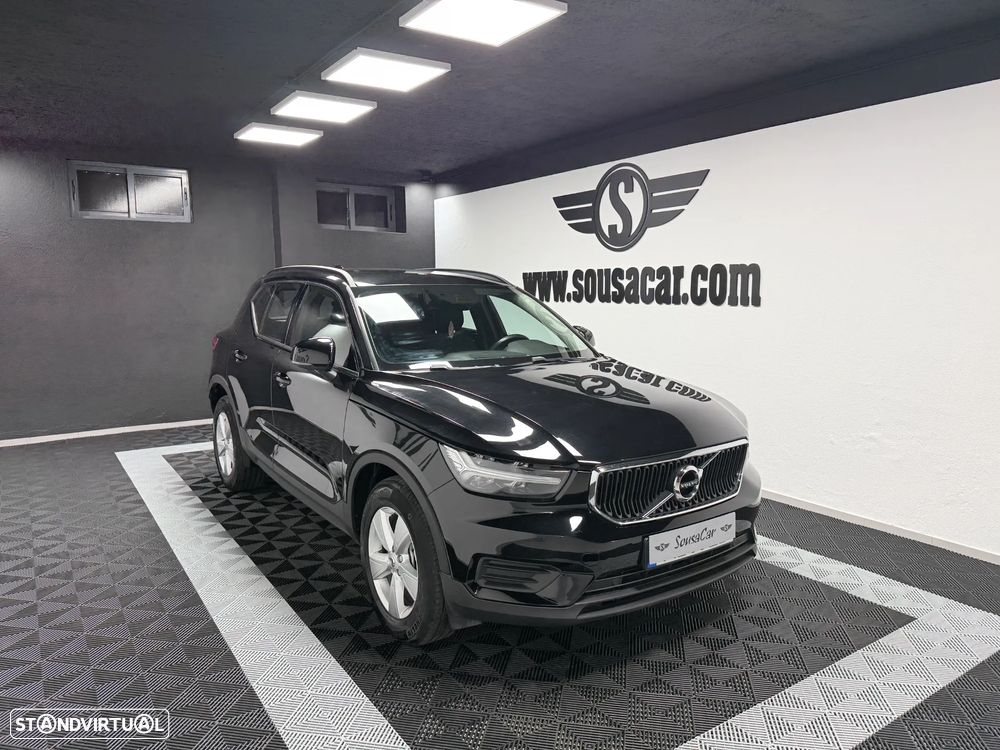 Volvo XC 40 1.5 T2 Momentum Plus - 3