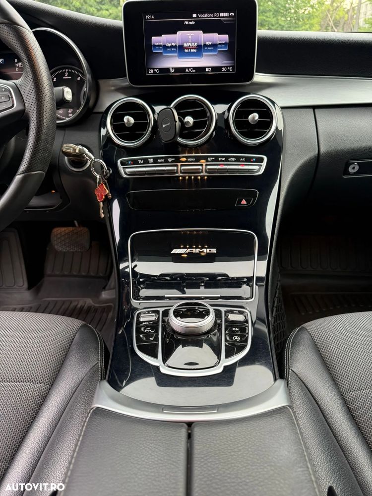 Mercedes-Benz C - 15