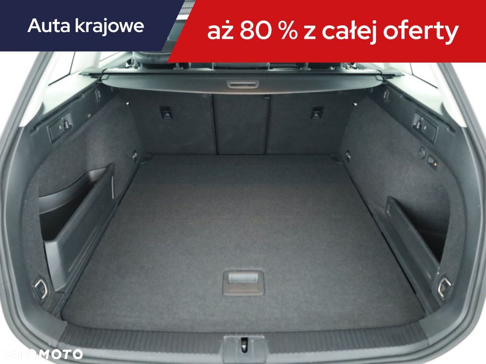 Volkswagen Passat Variant - 20