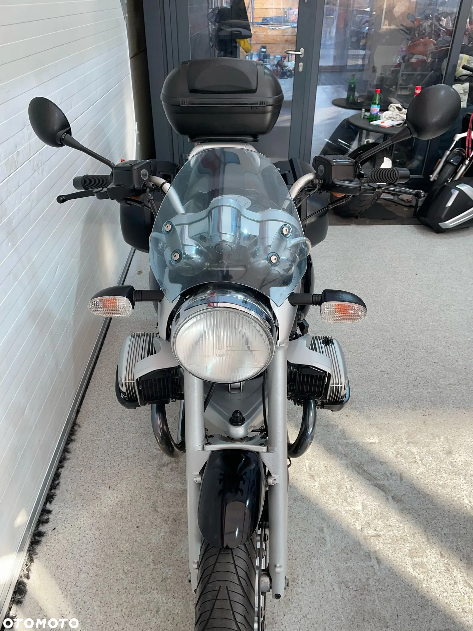 BMW R - 12