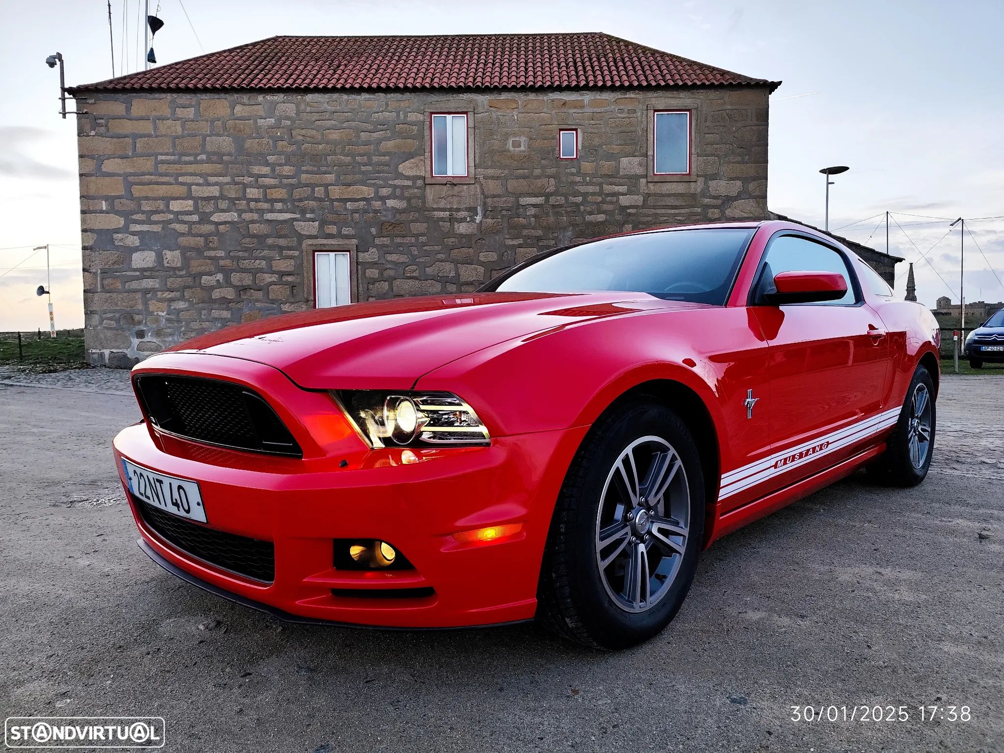 Ford Mustang - 1