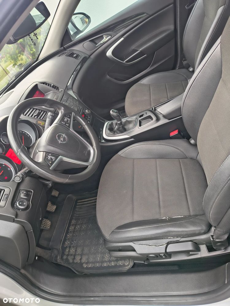 Opel Insignia 2.0 CDTI - 5