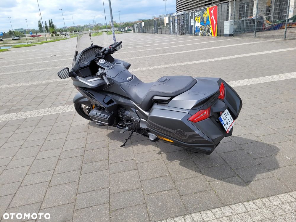 Honda GL - 4