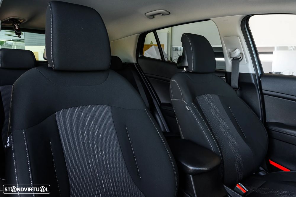 Kia Sportage 1.6 T-GDI Drive - 26