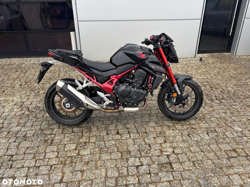 Honda Hornet - 4