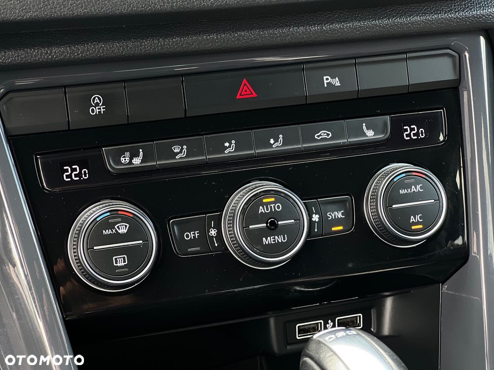 Volkswagen T-Roc 2.0 TSI OPF 4MOTION DSG Sport - 31