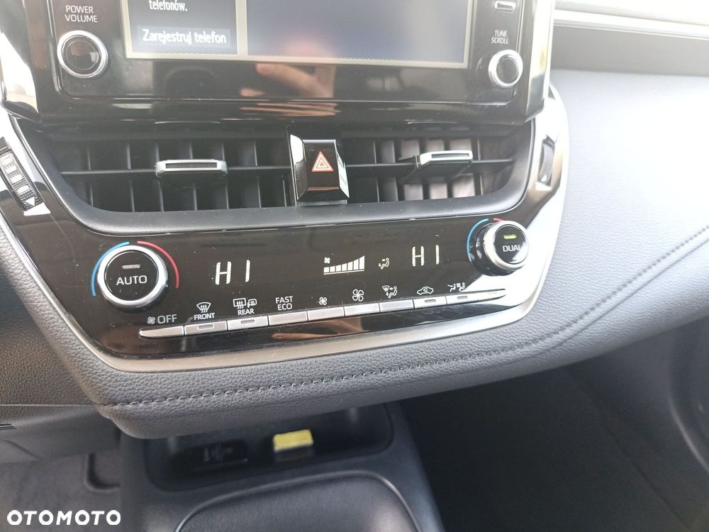 Toyota Corolla 1.6 Comfort - 32