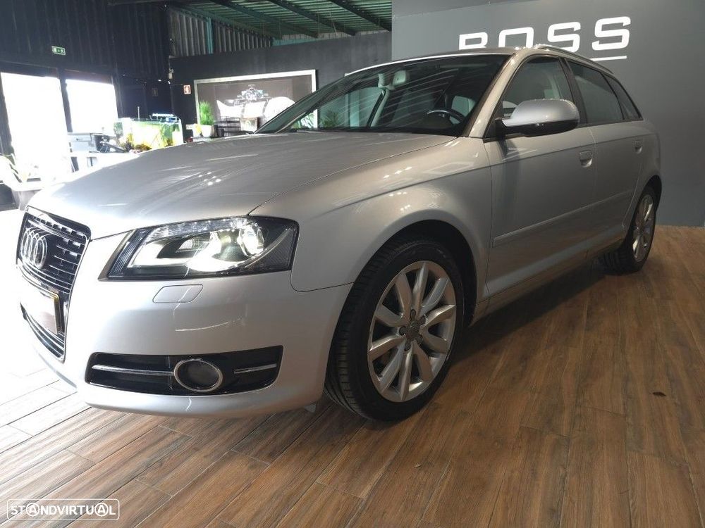 Audi A3 Sportback 1.6 TDI Attraction - 11