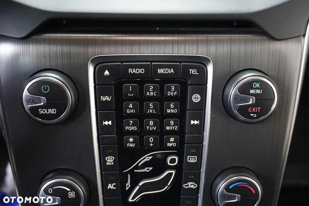 Volvo V40 D2 Geartronic Kinetic - 36