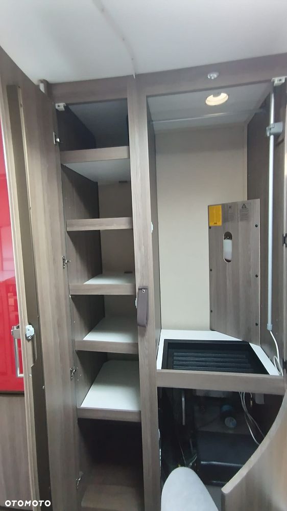 Kabe ROYAL 560 XL KS - 12