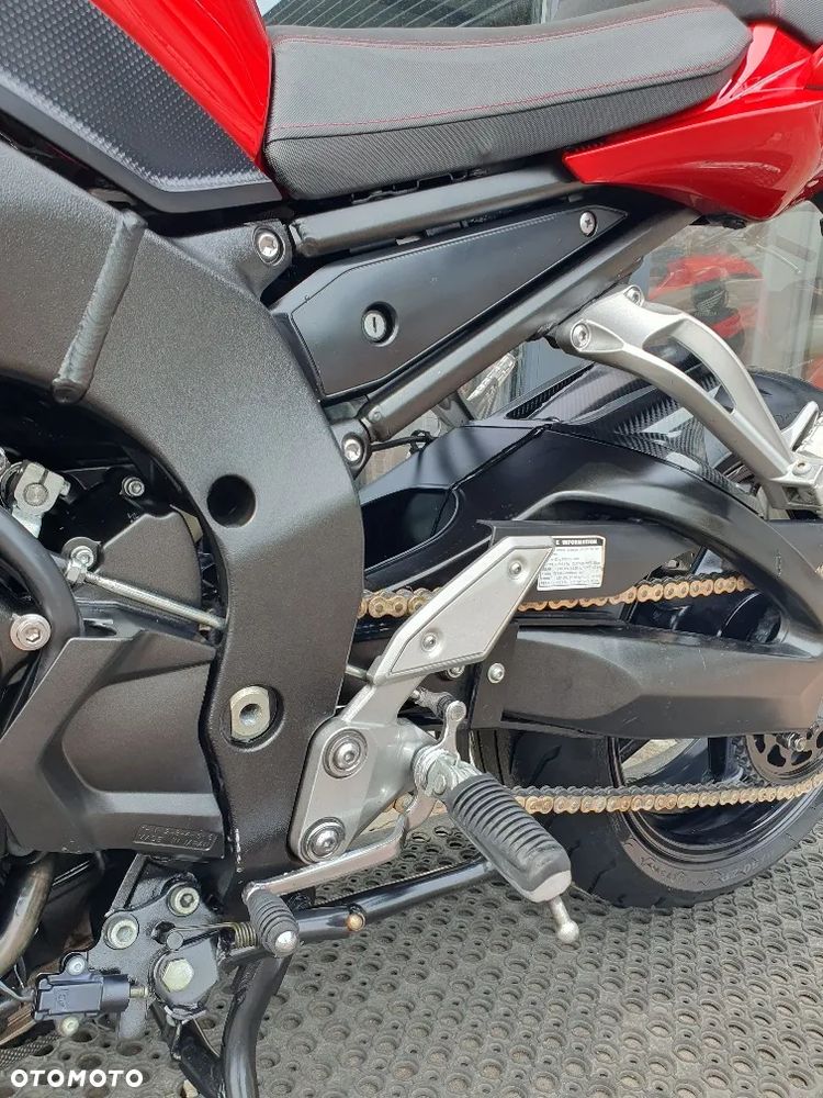 Yamaha FZ - 9