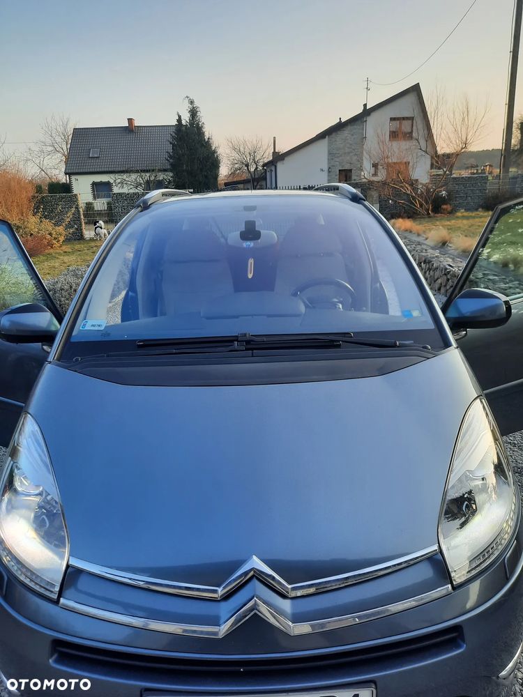 Citroën C4 Grand Picasso 2.0 16V EGS6 Exclusive - 3