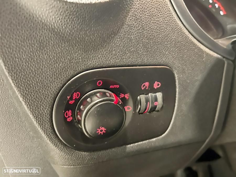 SEAT Leon 1.4 TSI Drivers Edition - 12