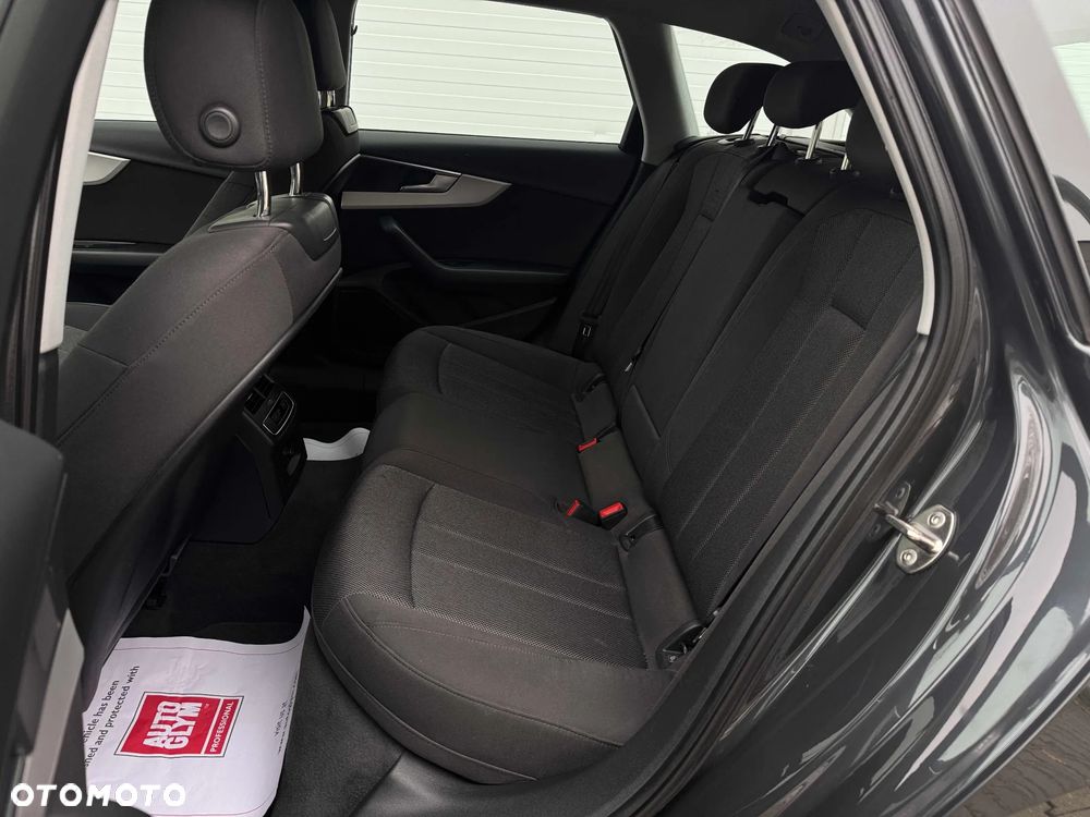Audi A4 Avant 2.0 TDI S tronic - 20