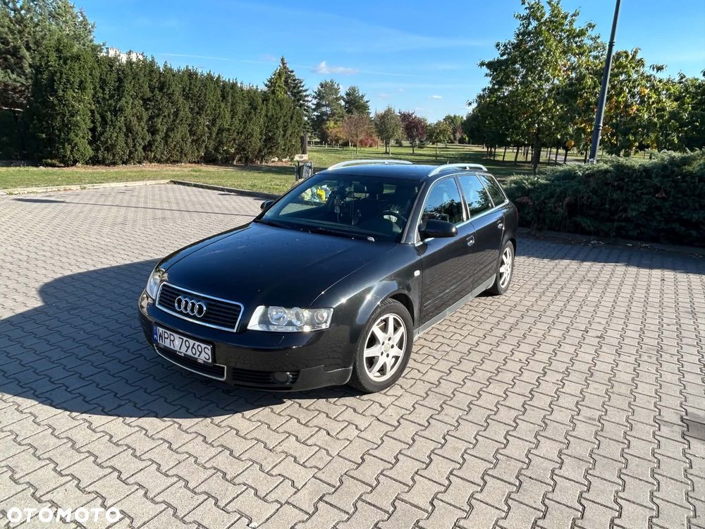 Audi A4 Avant - 1