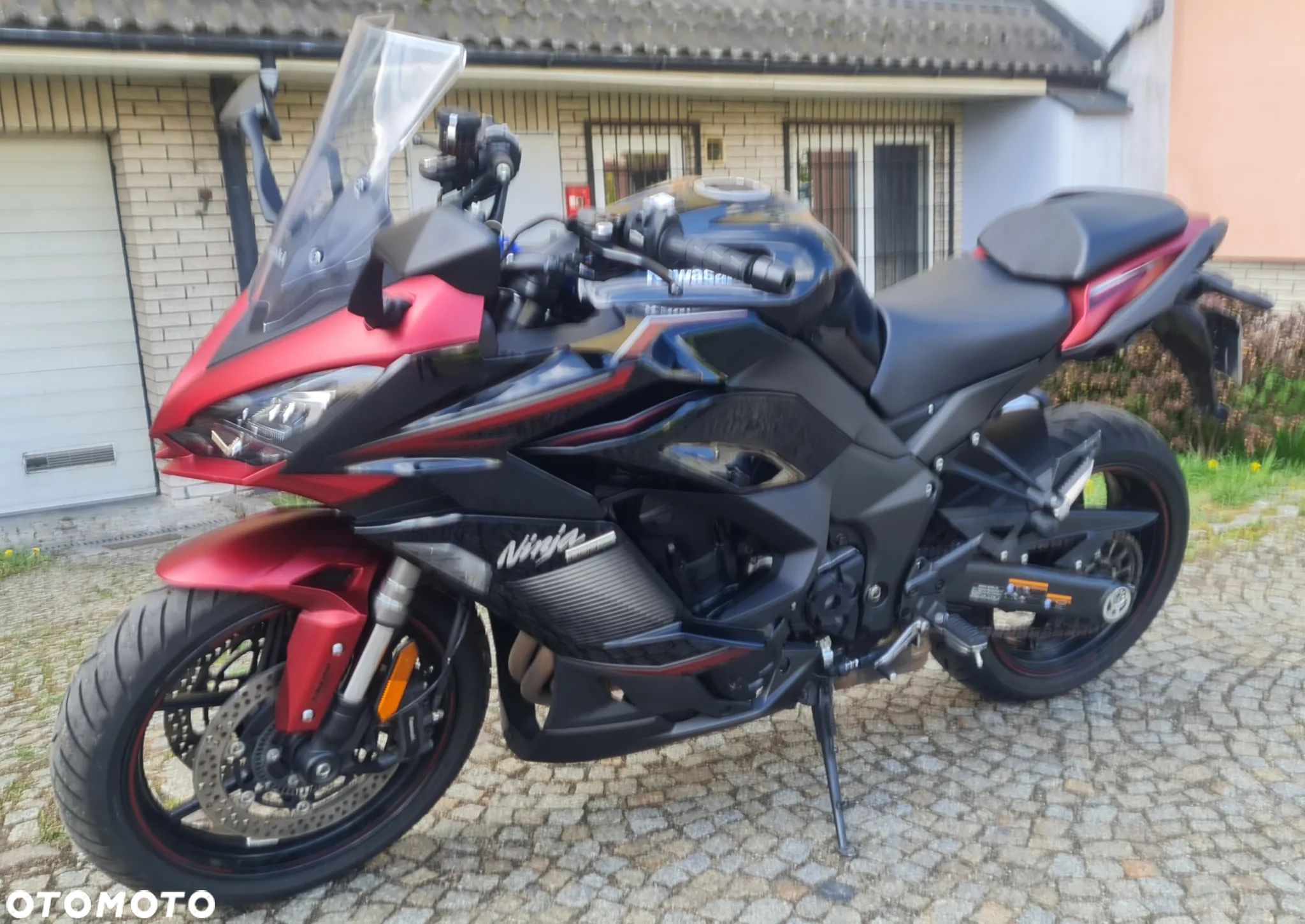 Kawasaki Ninja 1000 SX - 1