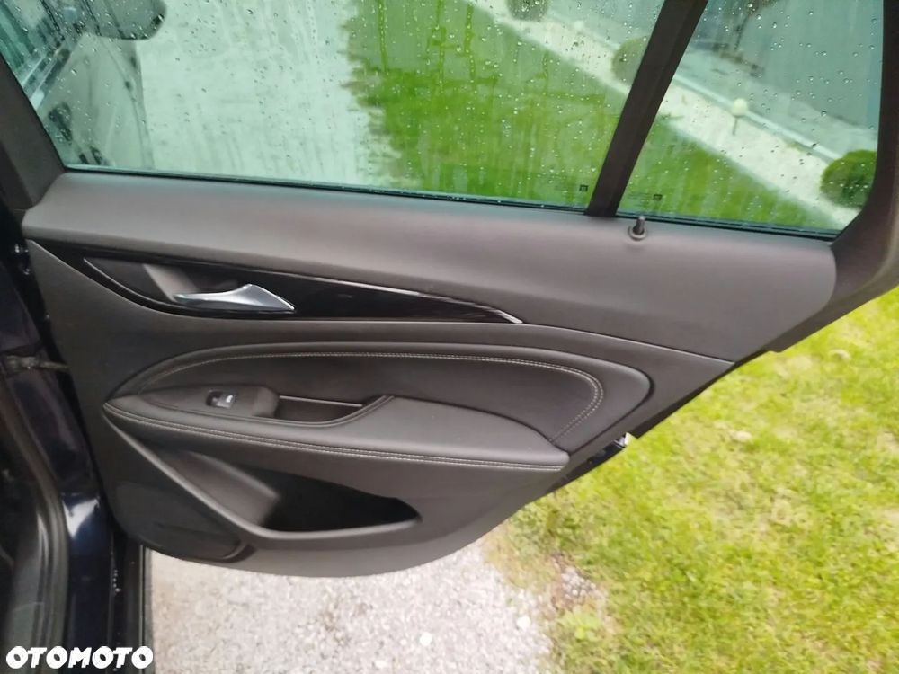 Opel Insignia 2.0 CDTI ecoFLEX Start/Stop Business Innovation - 21