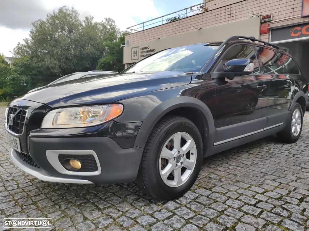 Volvo XC 70 D5 Momentum - 4