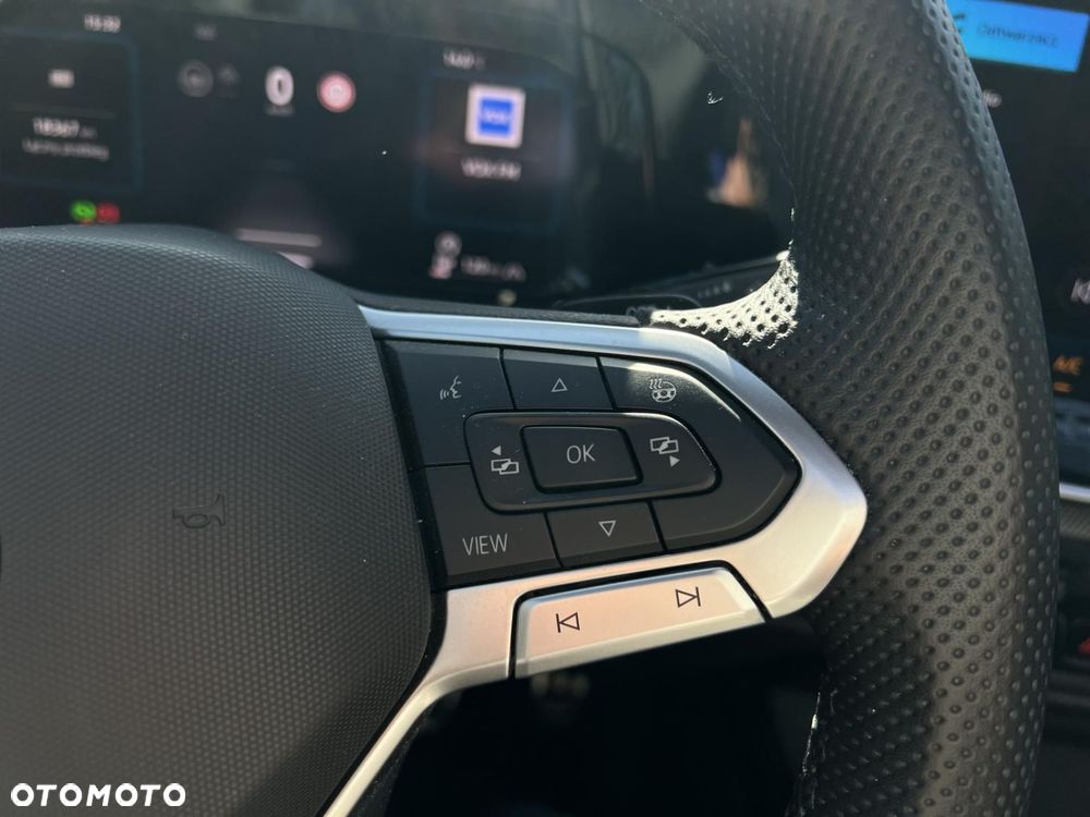 Volkswagen Golf 1.5 eTSI EVO R-Line DSG - 11