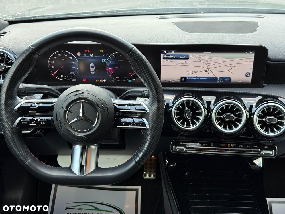 Mercedes-Benz Klasa A 200 AMG Line 7G-DCT - 14