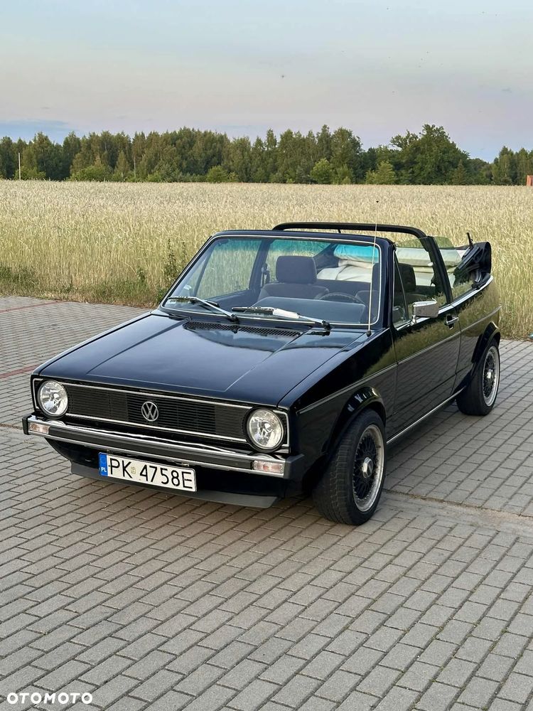 Volkswagen Golf 1.8 GL - 17