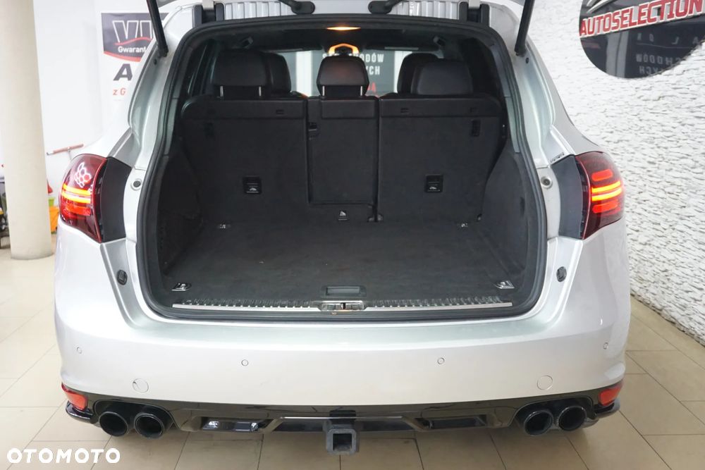 Porsche Cayenne GTS Tiptronic S - 20