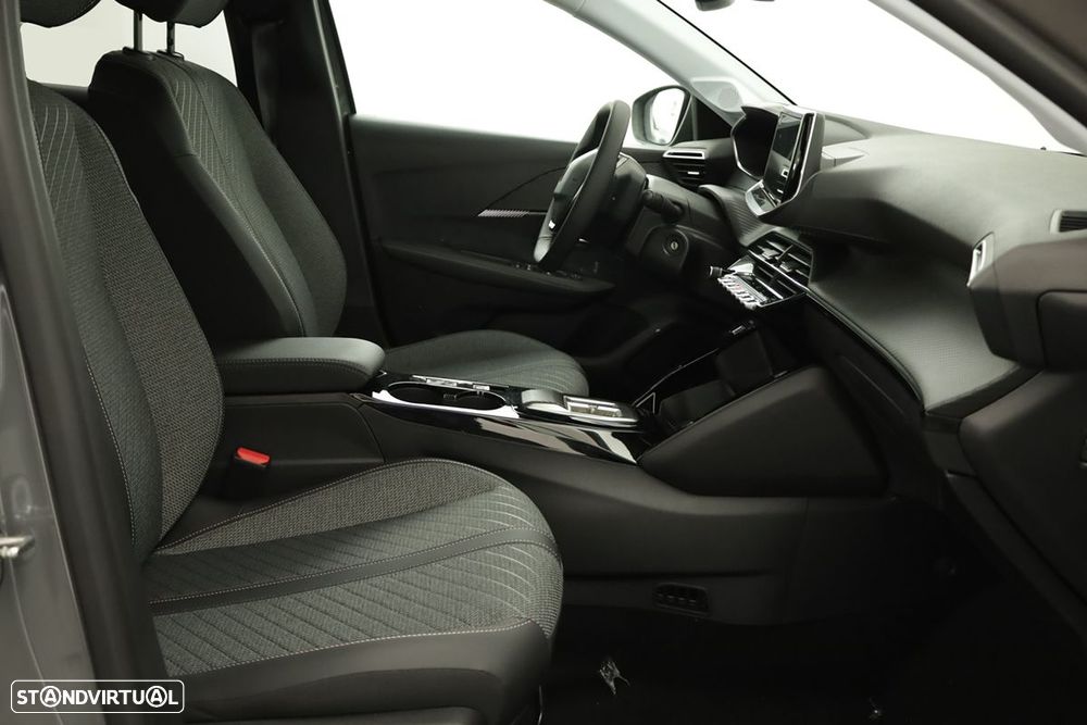 Peugeot 208 1.2 Hybrid Allure e-DCS6 - 20