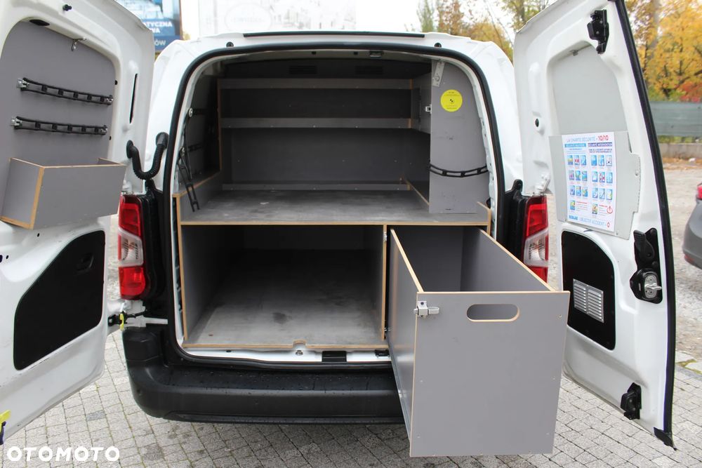 Peugeot Partner - 26