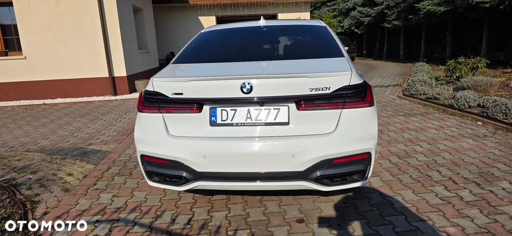 BMW Seria 7 750Li xDrive - 6