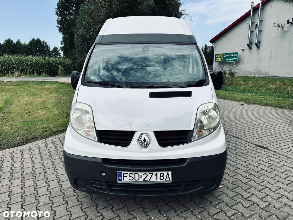 Renault Trafic - 2