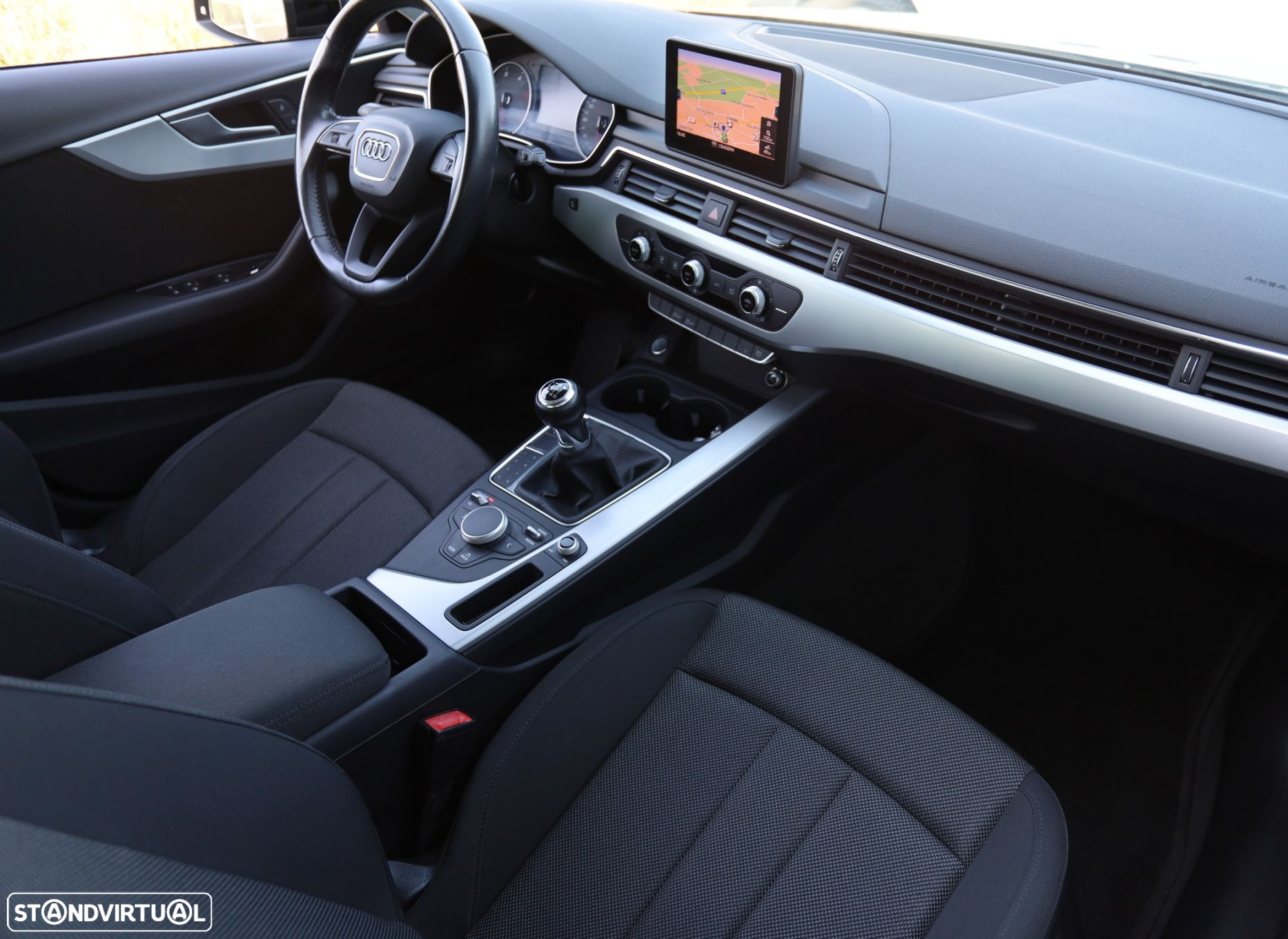Audi A4 Avant 2.0 TDI Sport - 17