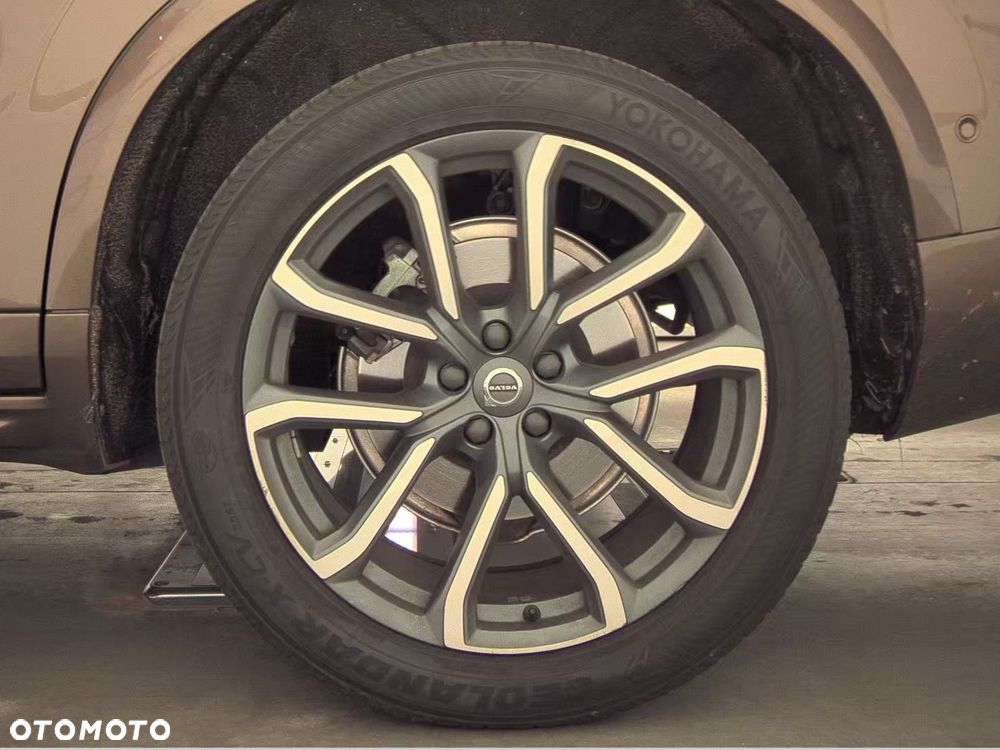 Volvo XC 90 T6 AWD Geartronic Momentum - 12