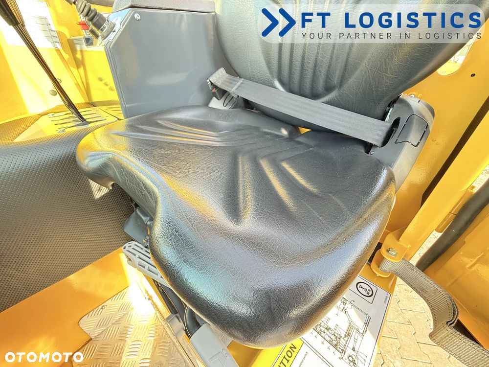 Combilift WÓZEK CZTEROKIERUNKOWY - WIELOKIERUNKOWY | COMBILIFT C3000 | GAS | DUPLEX 4000MM | POZYCJONER WIDEŁ | PEŁNA KABINA PLATFORMA 1500MM | STAN IDEALNY | Szeroka oferta wózków czterokierunkowych i bocznych, dopasowanych do różnorodnych potrzeb i zastosowań - 20