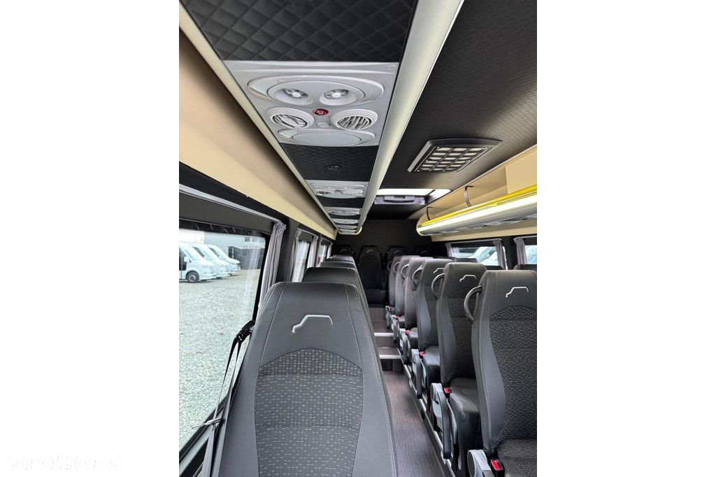 Mercedes-Benz Sprinter 519 - 20