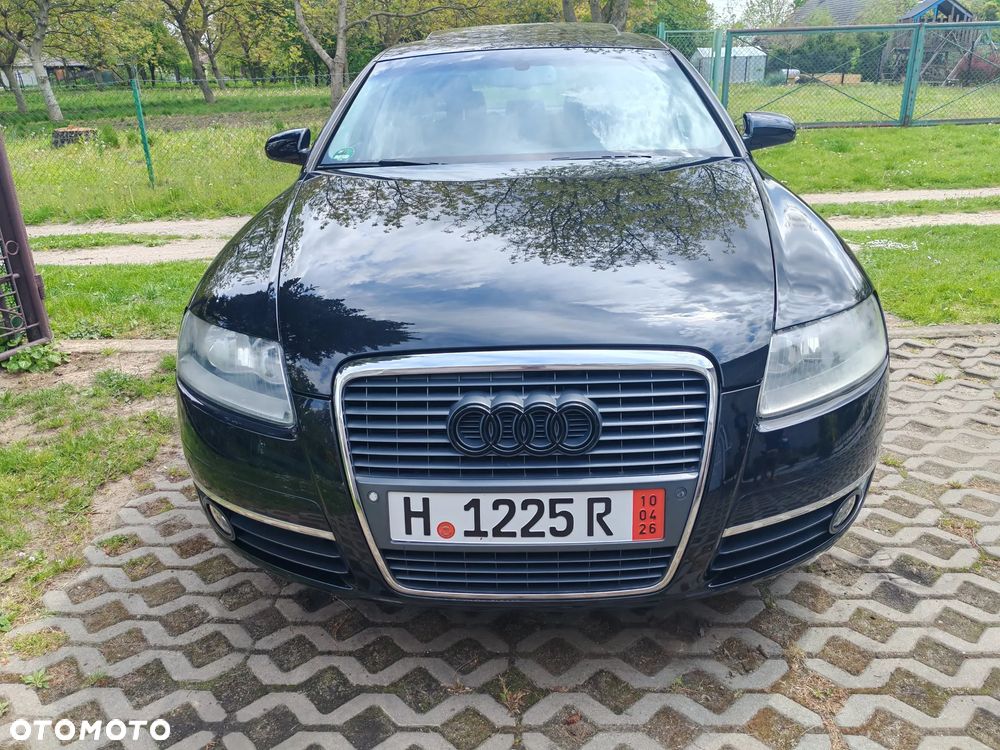Audi A6 Limousine 2.4 - 6