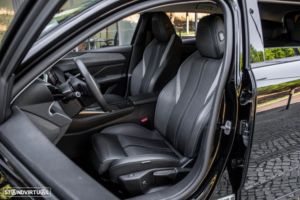 Peugeot 308 SW 1.5 BlueHDi Allure EAT8 - 28