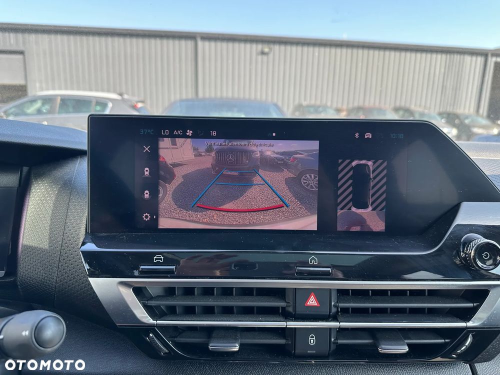 Citroën C4 PureTech 130 Stop&Start EAT8 SHINE - 14