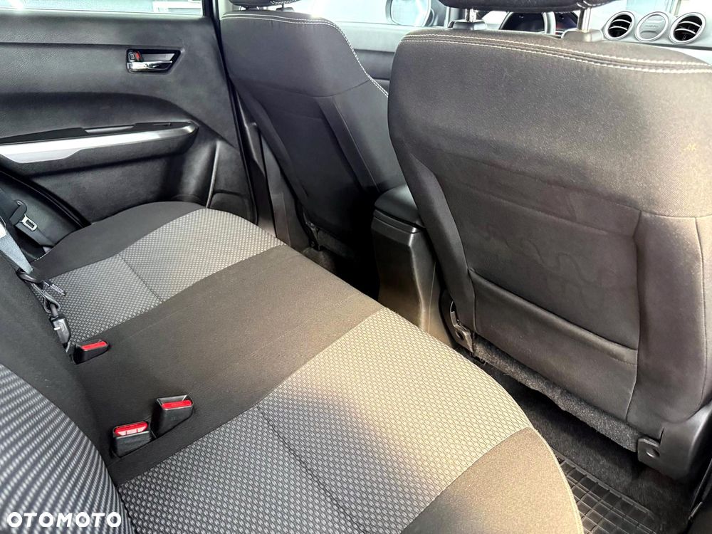 Suzuki Vitara 1.0 Boosterjet Comfort 2WD - 29