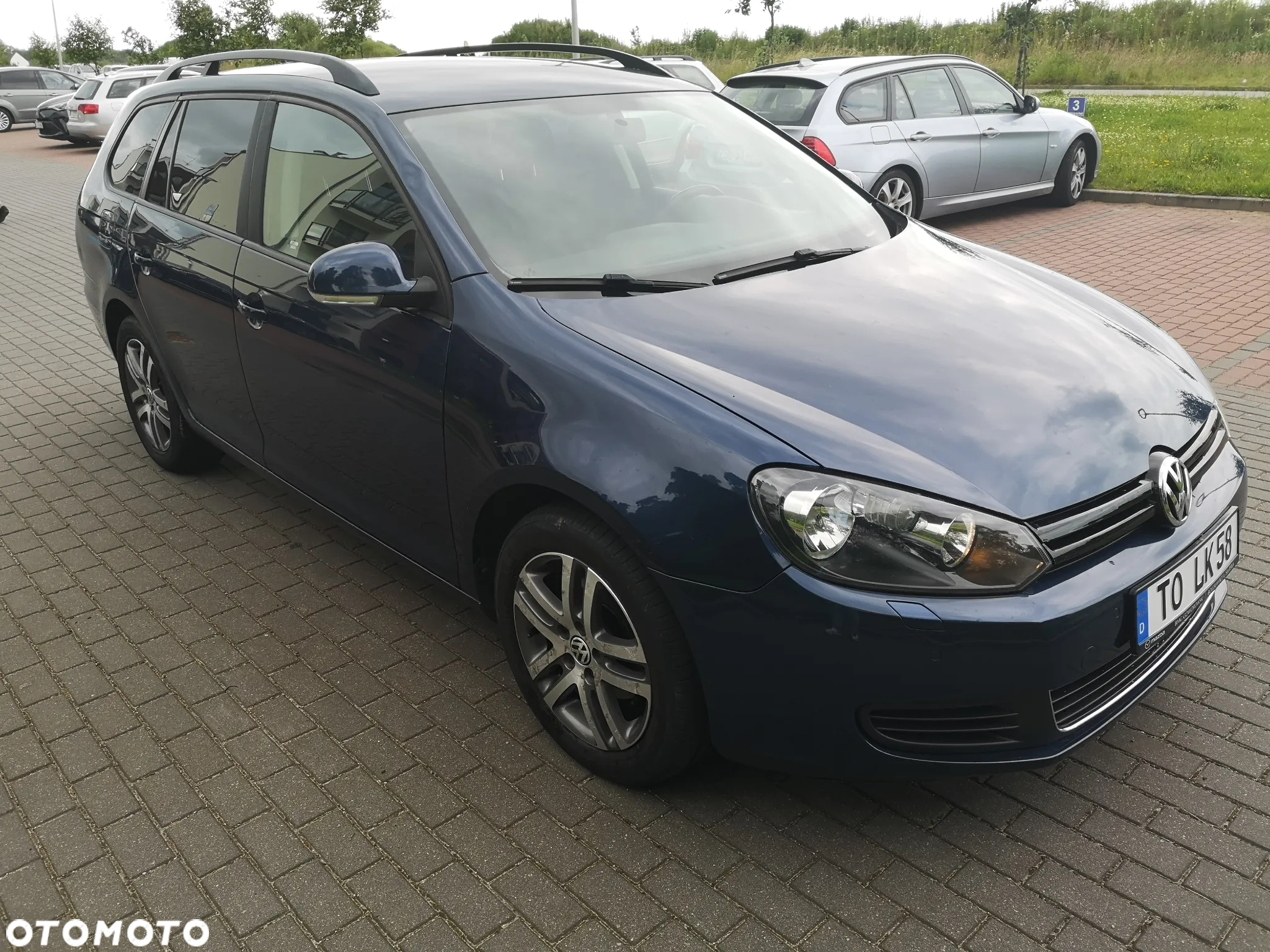 Volkswagen Golf 1.2 TSI BlueMotion Technology Comfortline - 2