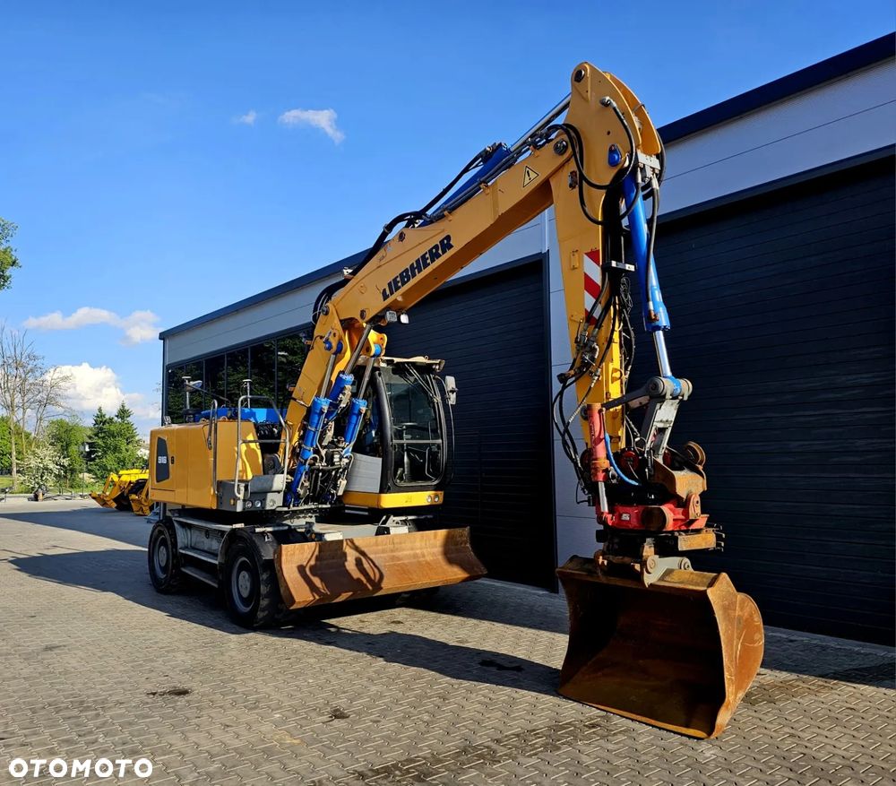 Liebherr A916 - 1