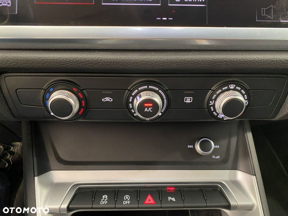 Audi Q3 - 22