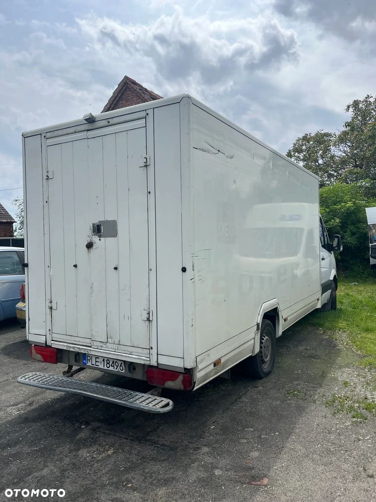 Mercedes-Benz Sprinter - 3