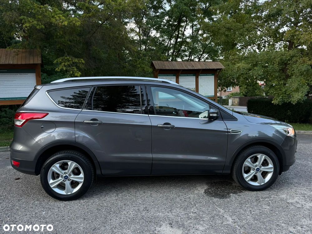 Ford Kuga - 17