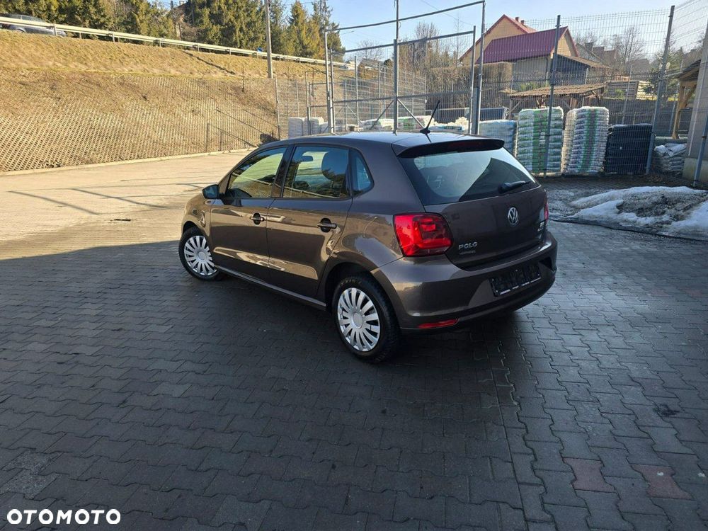 Volkswagen Polo - 4