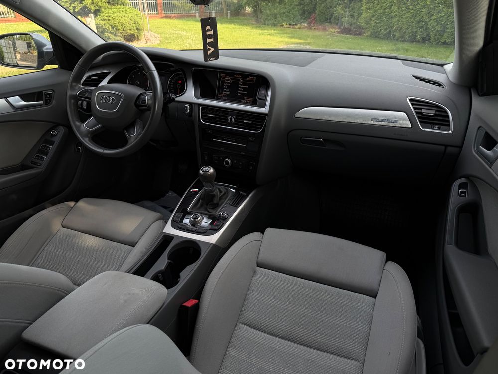 Audi A4 Avant 2.0 TDI quattro - 5