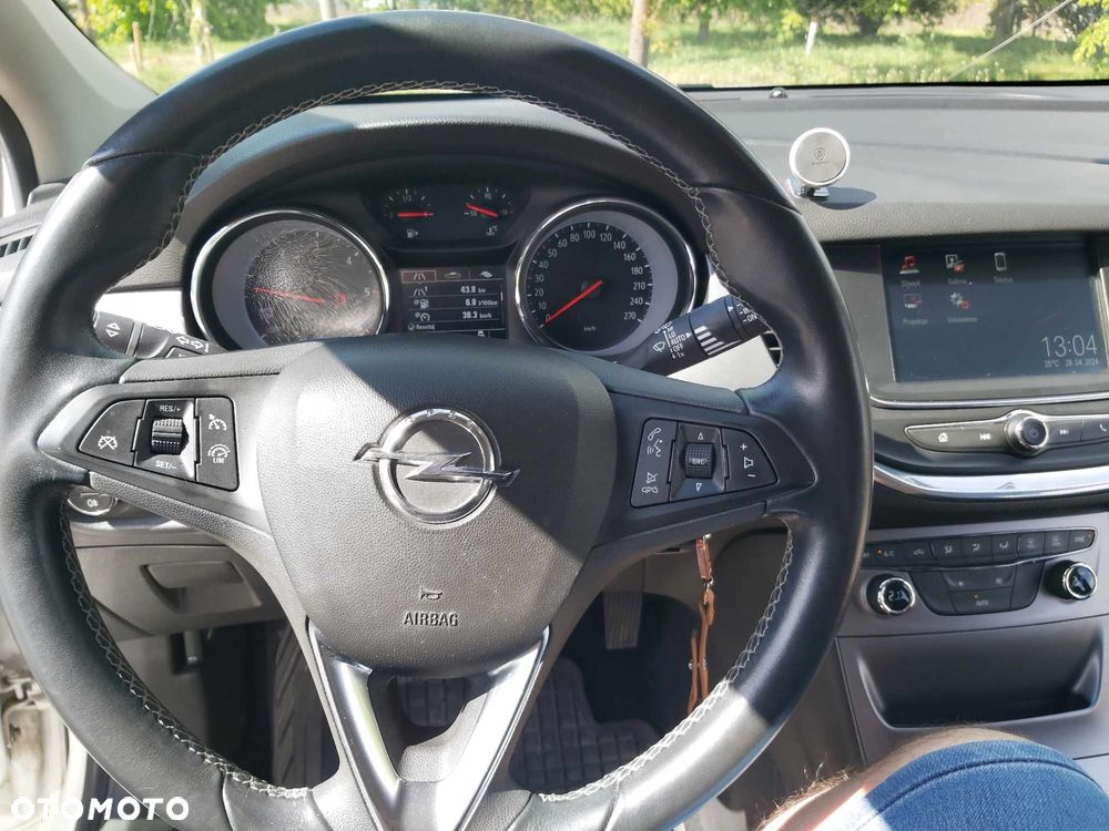 Opel Astra 1.6 CDTI Enjoy S&S - 6