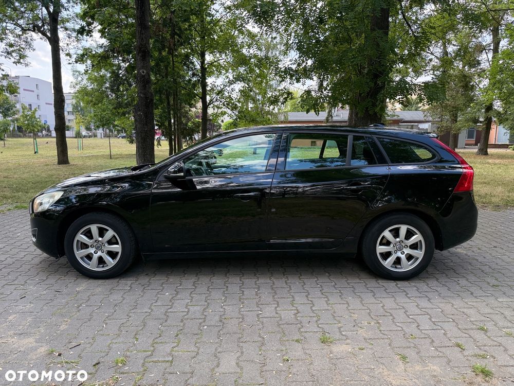 Volvo V60 D2 - 10