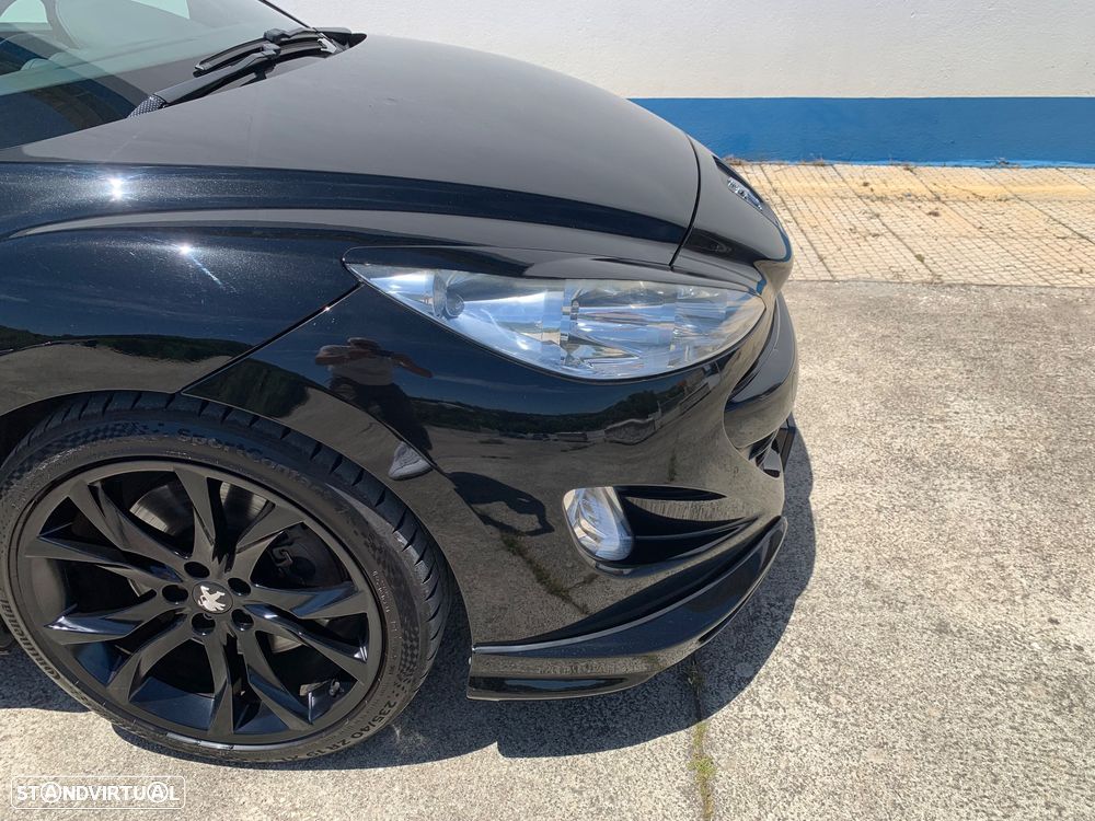 Peugeot RCZ 1.6 200 THP - 9