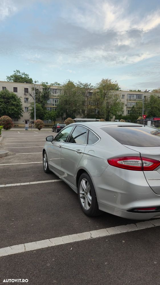 Ford Mondeo 2.0 TDCI PowerShift Titanium - 4