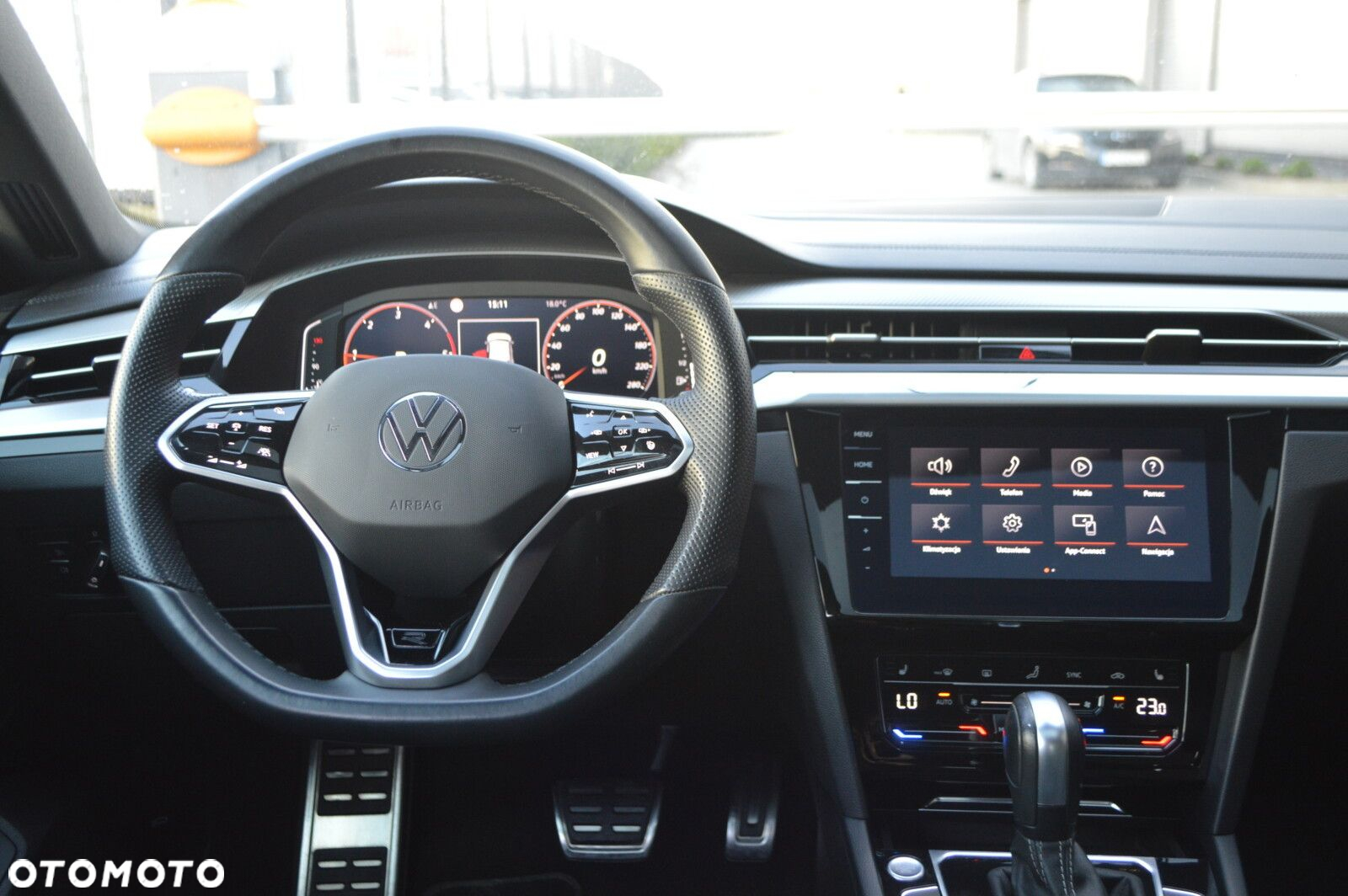 Volkswagen Arteon 2.0 TDI 4Motion R-Line DSG - 24